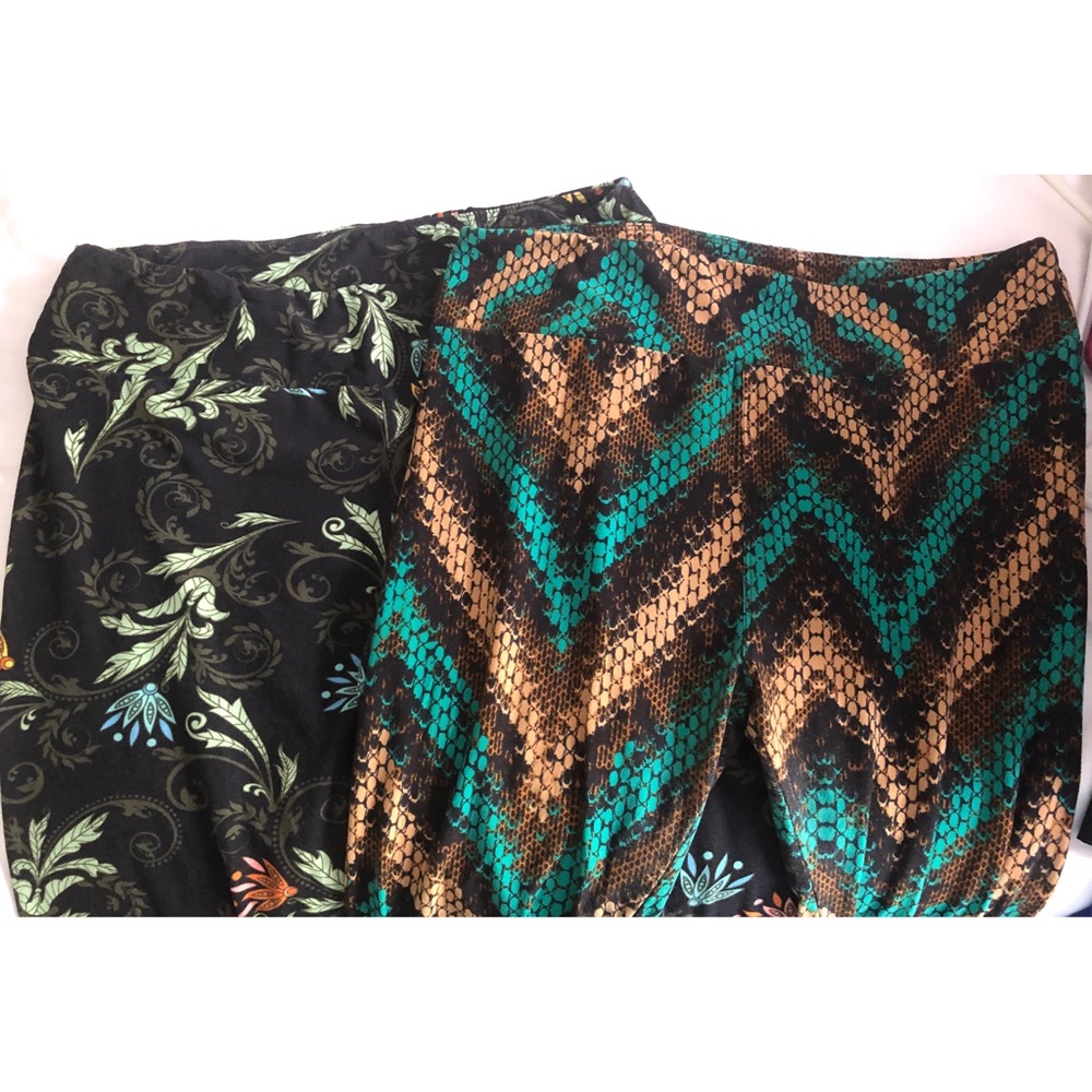 2 Lularoe Tall & Curvy leggings